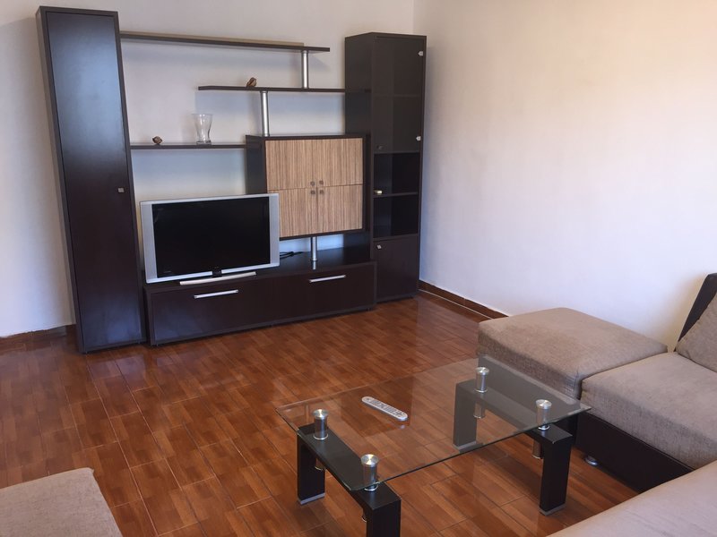 Unirii, Dimitrie Cantemir, proprietar,